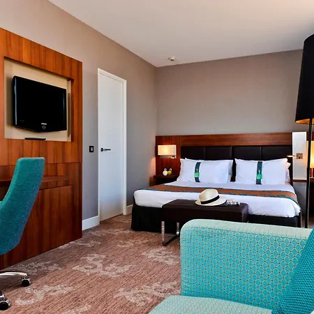 By Ihg 4* Nice