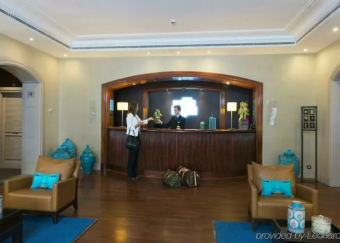 By Ihg Otel Nice