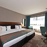 Hotel By Ihg