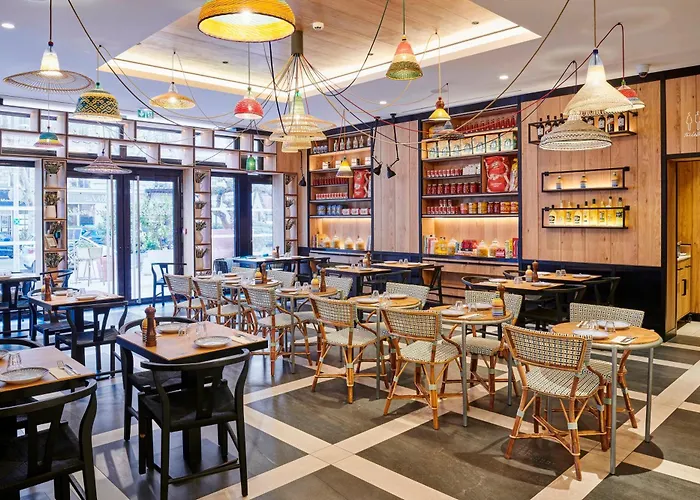 假日度假尼斯酒店 4* 尼斯
