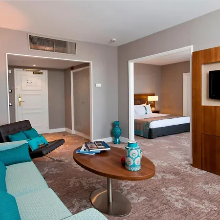 By Ihg Ξενοδοχείο Νίκαια