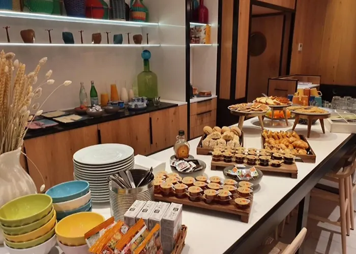 홀리데이 인 4* 니스