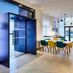 By Ihg 4*