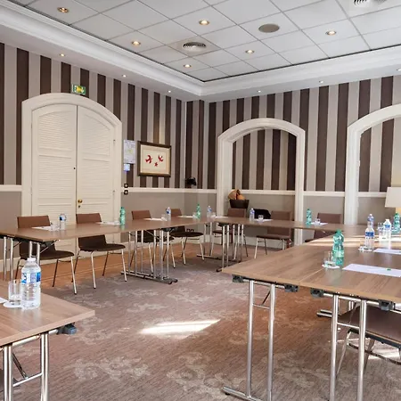 By Ihg Отель Ницца